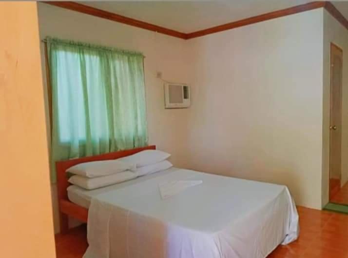 Gold Star Inn Siquijor Δωμάτιο φωτογραφία